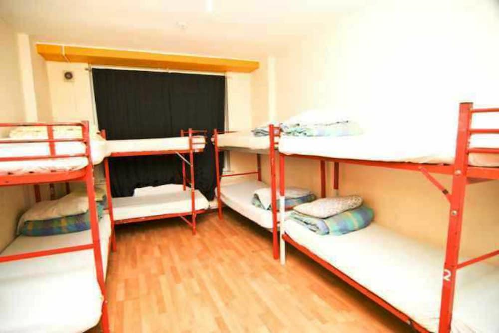 Kensal Backpackers Ostello Londra